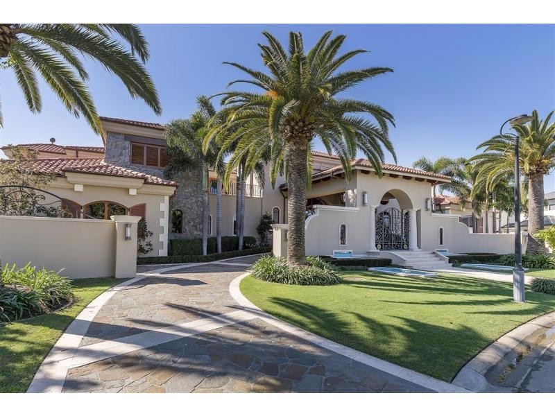 2620 – 2622 Virginia Drive, Hope Island QLD 4212