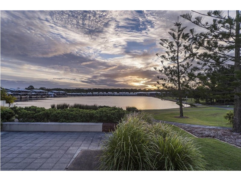 3 Costa Del Sol Avenue, Coombabah QLD 4216