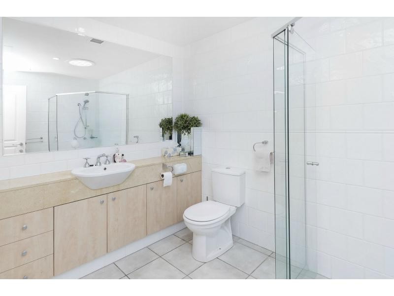 3285 Palladian Drive, Hope Island QLD 4212