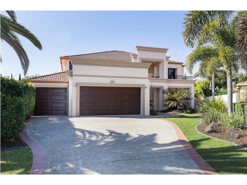 1647 Riverdale Court, Hope Island QLD 4212