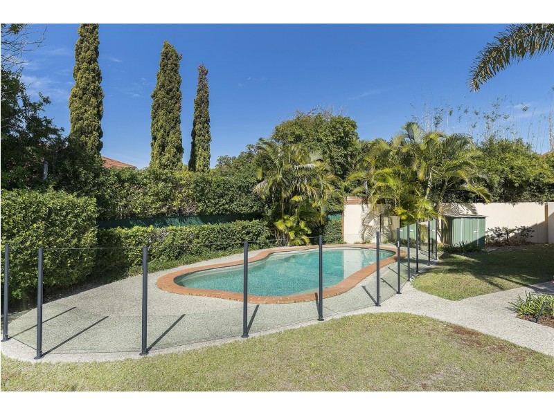 1647 Riverdale Court, Hope Island QLD 4212