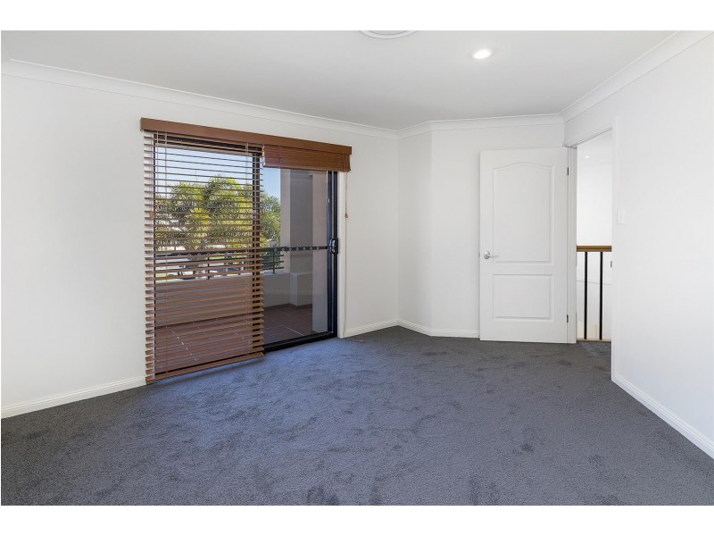 1647 Riverdale Court, Hope Island QLD 4212