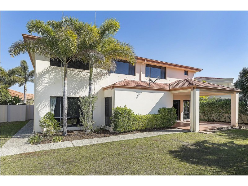 1647 Riverdale Court, Hope Island QLD 4212
