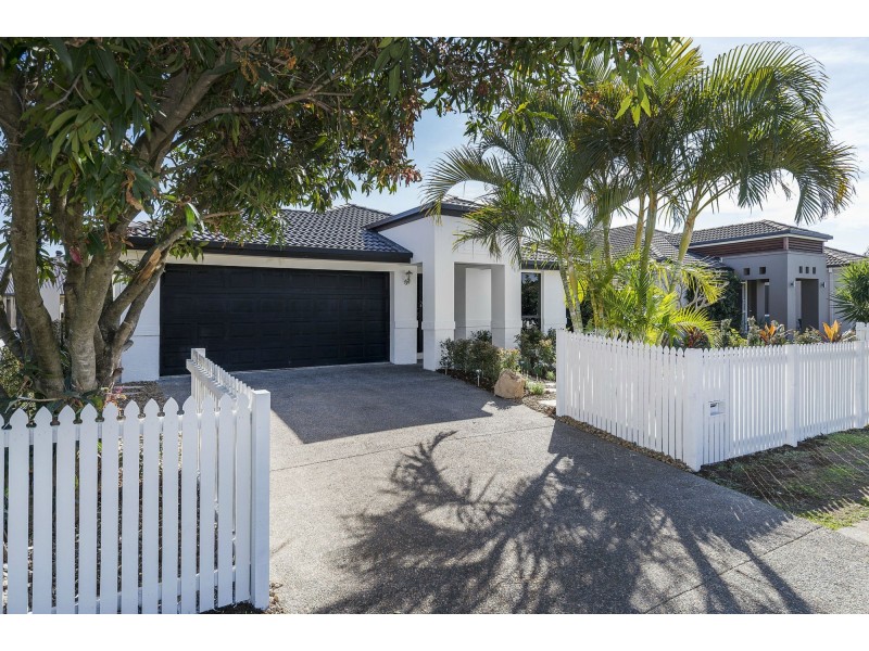 20 Regatta Avenue, Oxenford QLD 4210