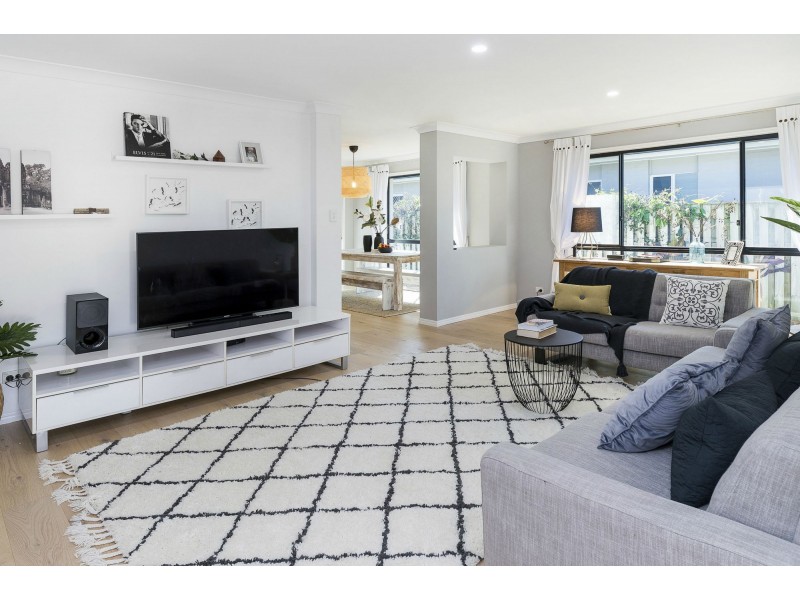 20 Regatta Avenue, Oxenford QLD 4210