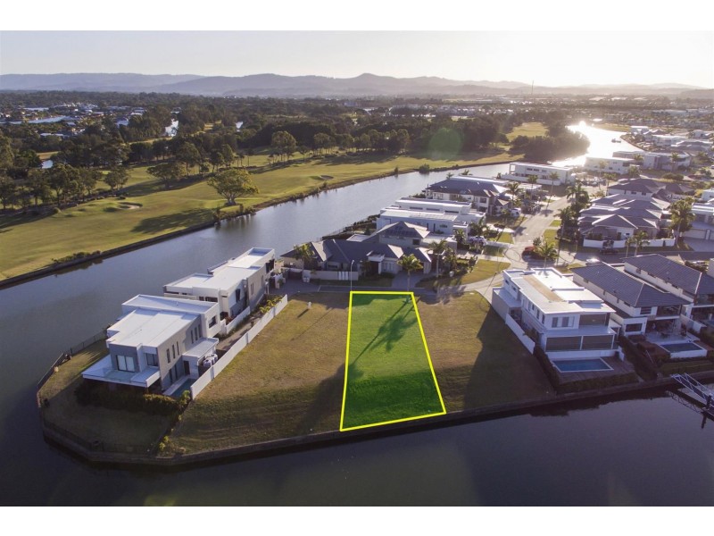 7641 Fairway Boulevard, Hope Island QLD 4212