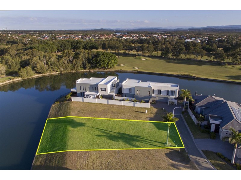 7641 Fairway Boulevard, Hope Island QLD 4212