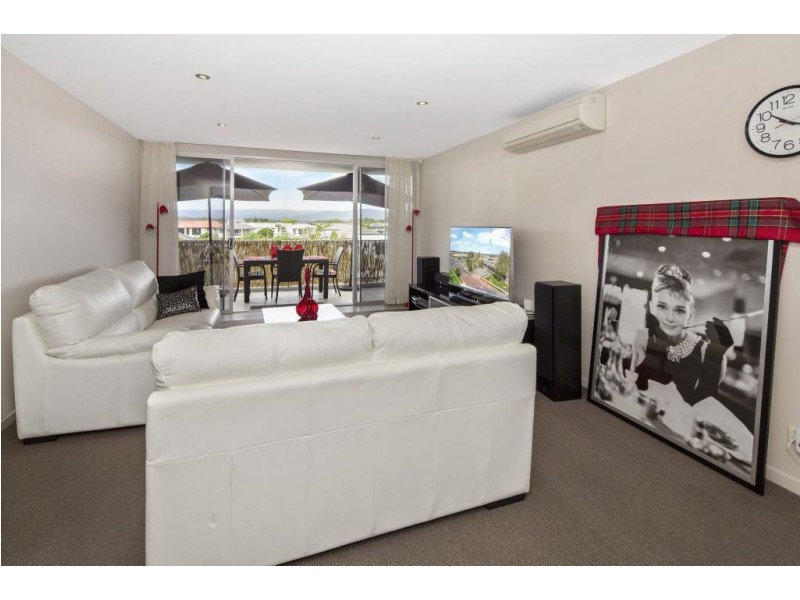 Hope Island QLD 4212