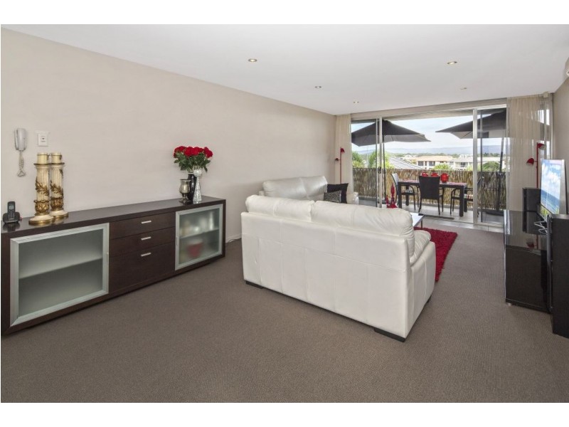 Hope Island QLD 4212