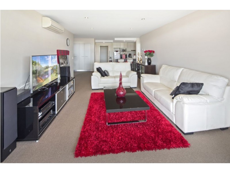 Hope Island QLD 4212