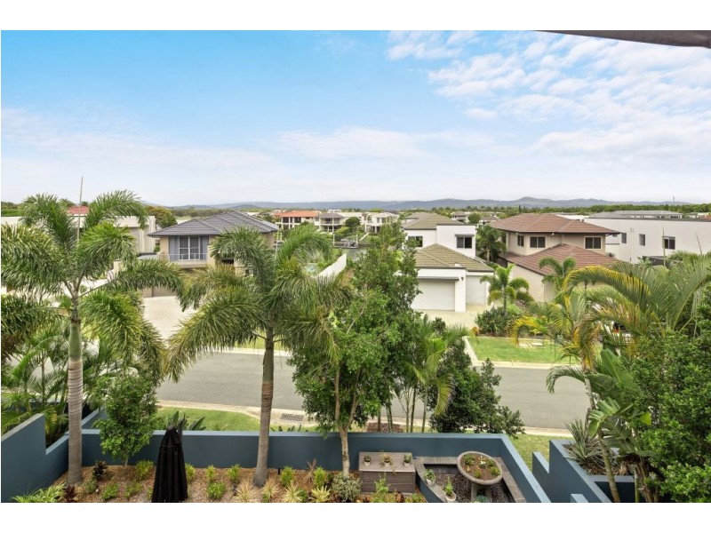 Hope Island QLD 4212