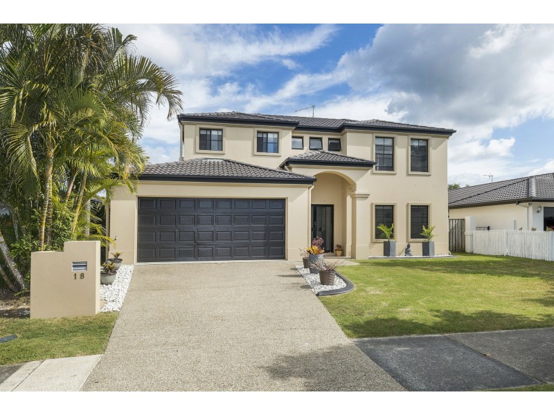 18 Regatta Avenue, Oxenford QLD 4210