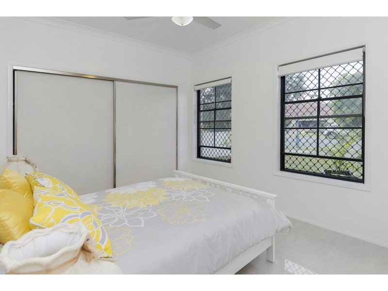 18 Regatta Avenue, Oxenford QLD 4210