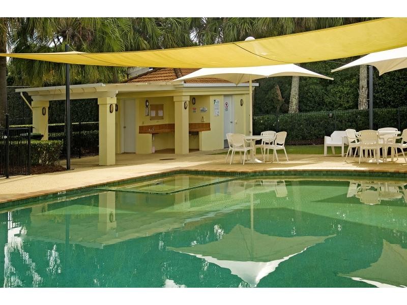 Hope Island QLD 4212