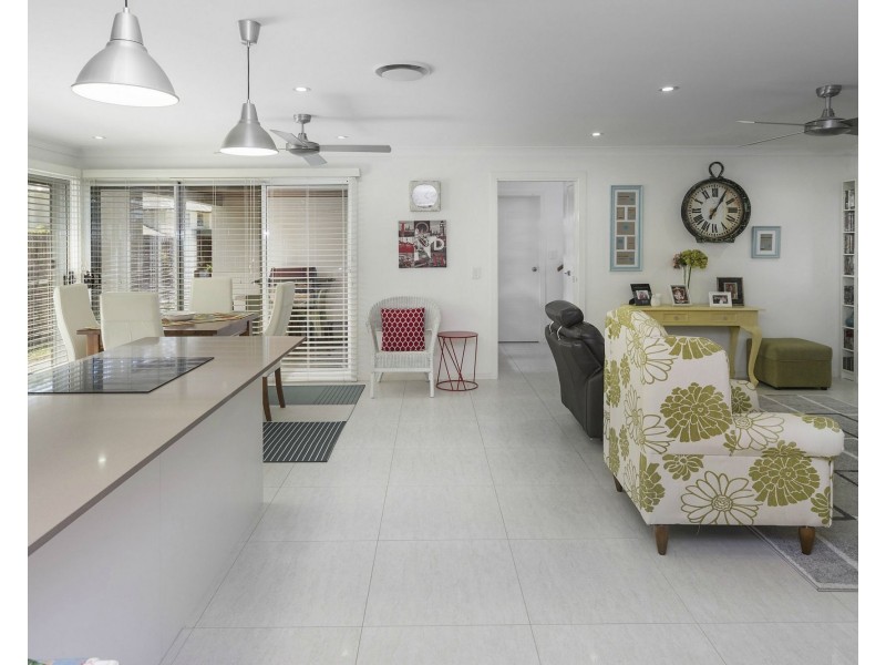 2 Limmen Street, Pimpama QLD 4209