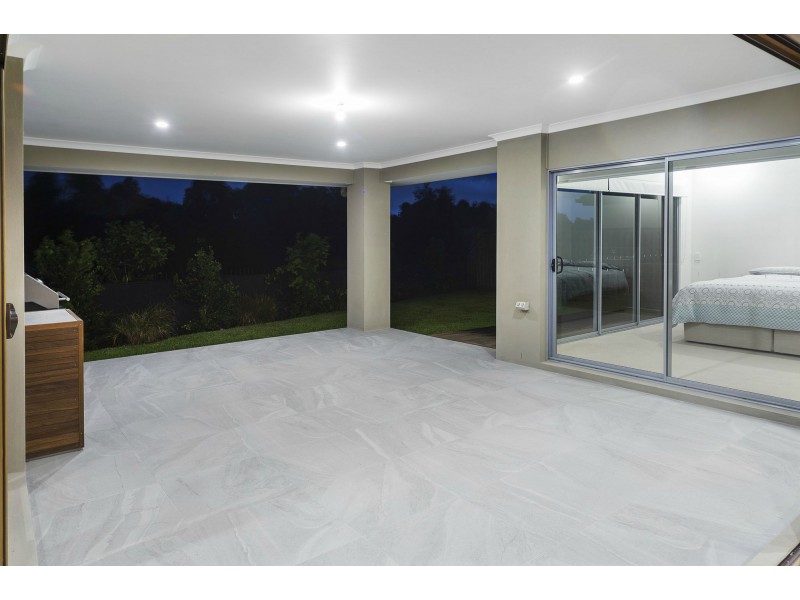 50 Ningaloo Drive, Pimpama QLD 4209