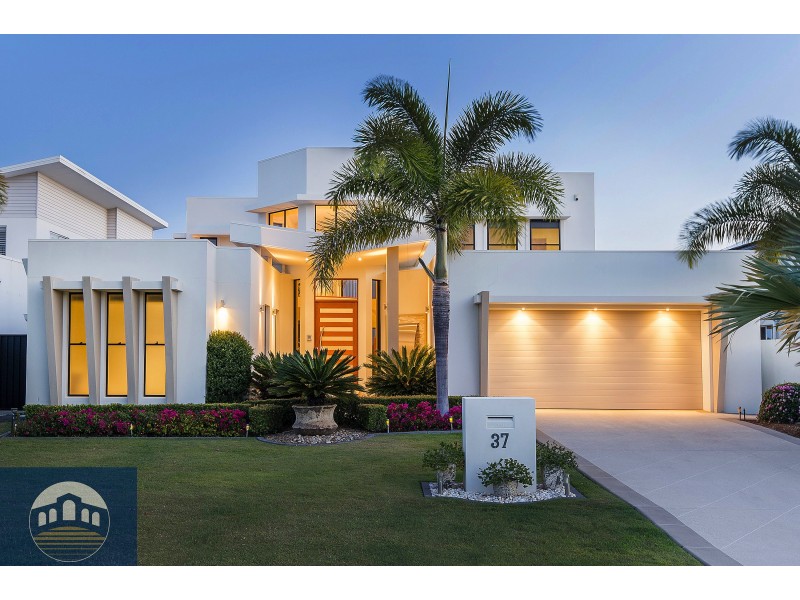 37 Marina Parade, Jacobs Well QLD 4208