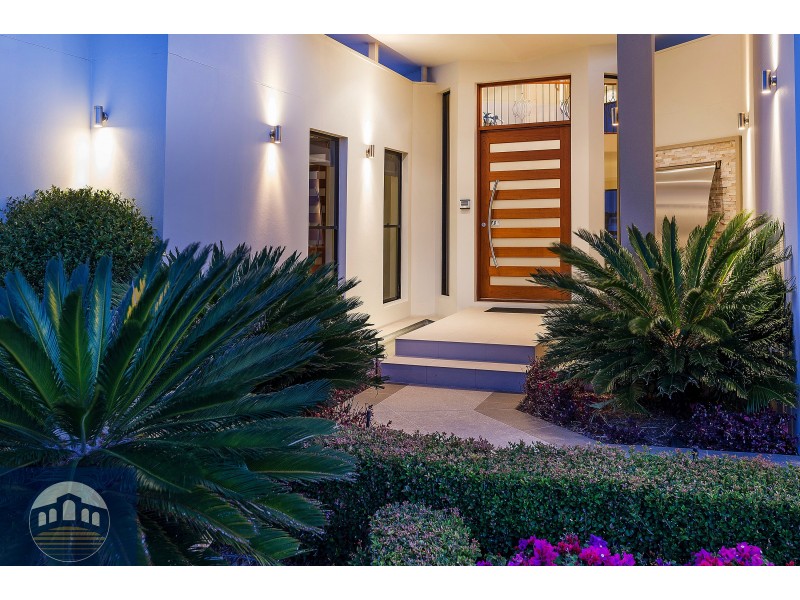 37 Marina Parade, Jacobs Well QLD 4208