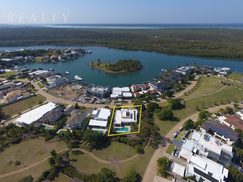 2091 The Circle, Hope Island QLD 4212
