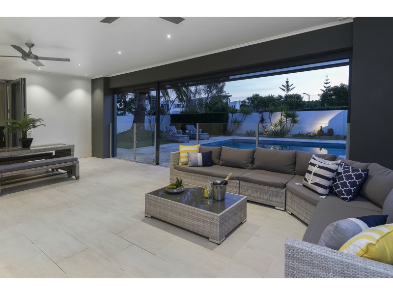 2091 The Circle, Hope Island QLD 4212