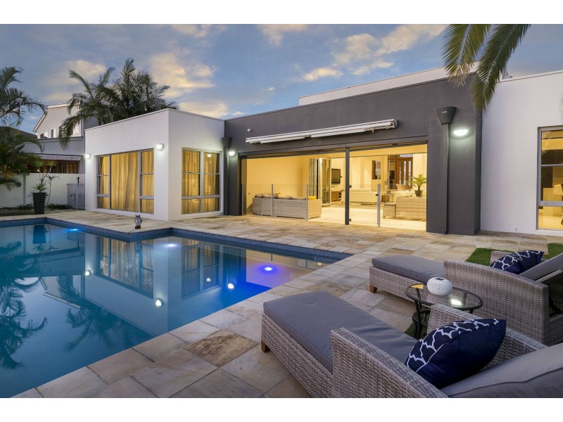 2091 The Circle, Hope Island QLD 4212