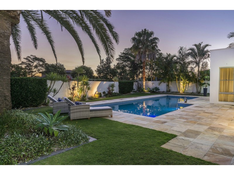 2091 The Circle, Hope Island QLD 4212