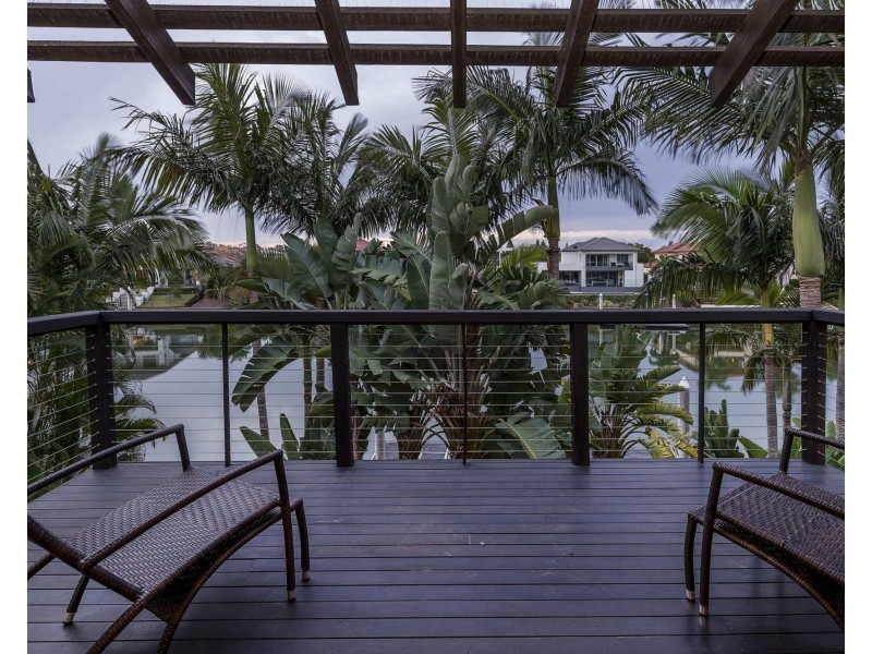 2164 Beaufort Way, Hope Island QLD 4212
