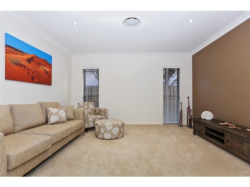 16 Bunderoo Circuit, Pimpama QLD 4209