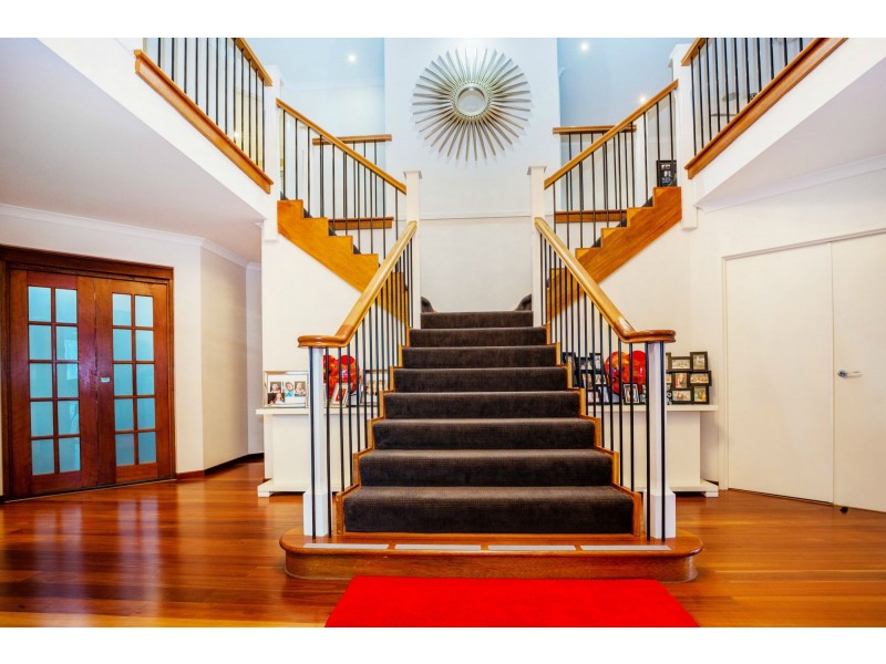 80 Southaven Drive, Helensvale QLD 4212