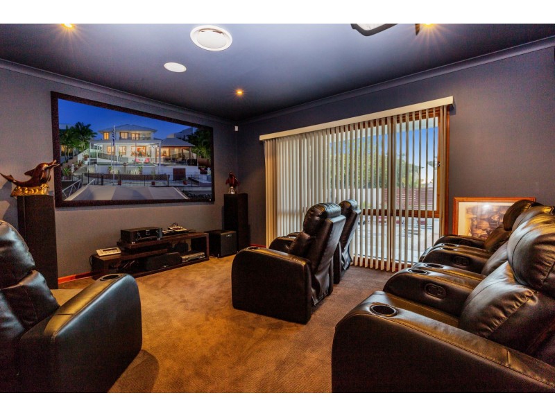 80 Southaven Drive, Helensvale QLD 4212