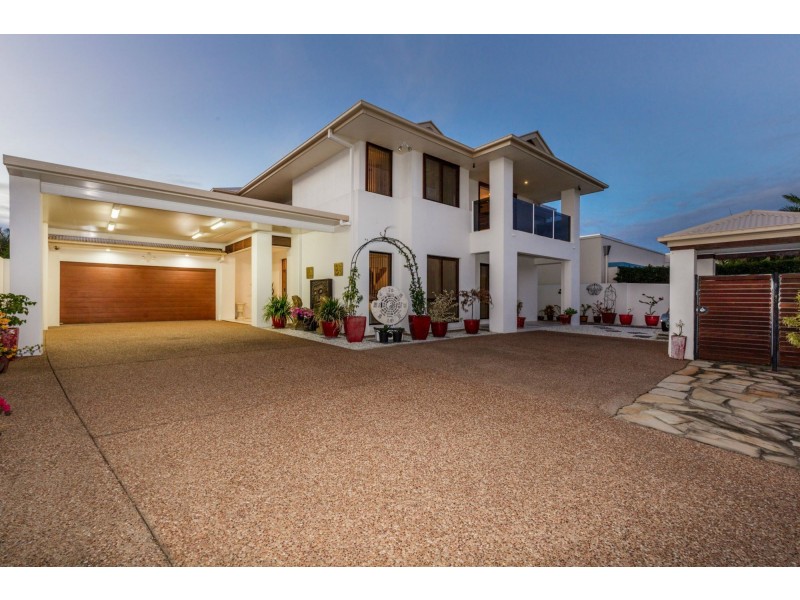 80 Southaven Drive, Helensvale QLD 4212