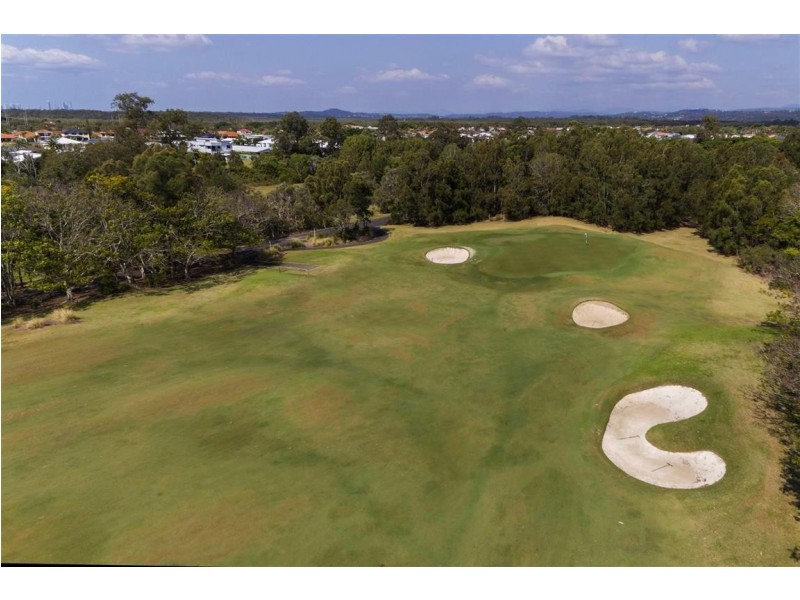 8443 Magnolia Drive East, Hope Island QLD 4212