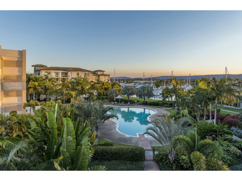 1725/1 Rialto Quay Drive, Hope Island QLD 4212