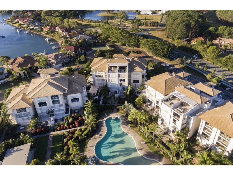 1725/1 Rialto Quay Drive, Hope Island QLD 4212
