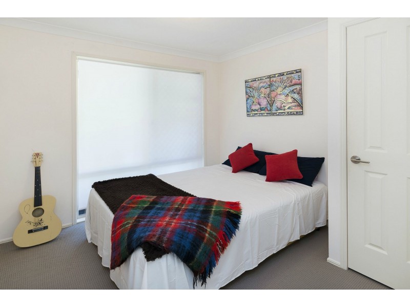 4 Greenwood Court, Helensvale QLD 4212