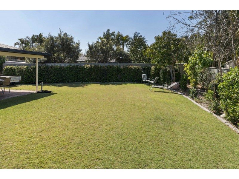 4 Greenwood Court, Helensvale QLD 4212