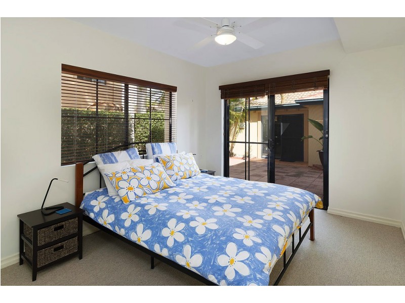 3266 Palladian Drive, Hope Island QLD 4212