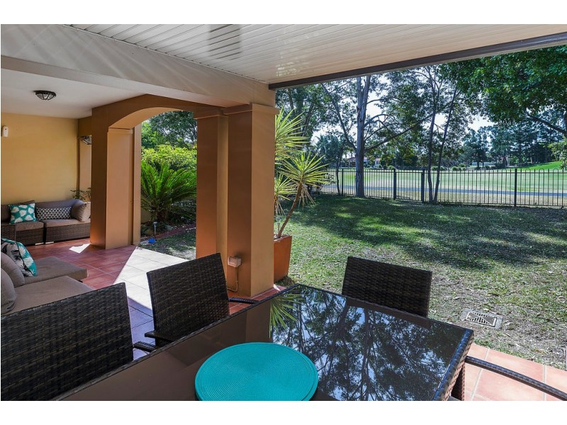 3266 Palladian Drive, Hope Island QLD 4212