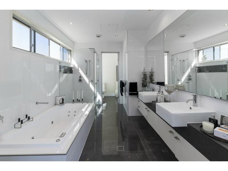 78 Marina Parade, Jacobs Well QLD 4208