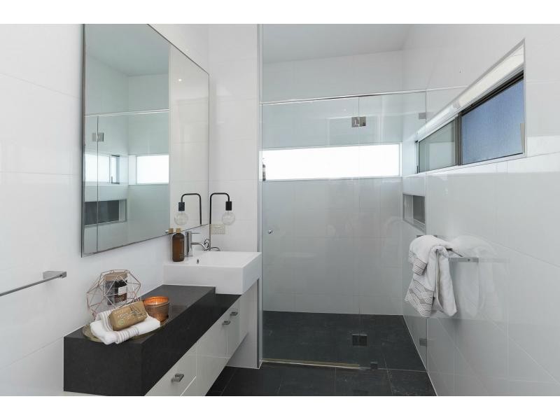 78 Marina Parade, Jacobs Well QLD 4208