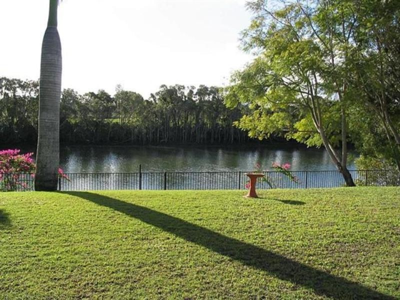 Hope Island QLD 4212