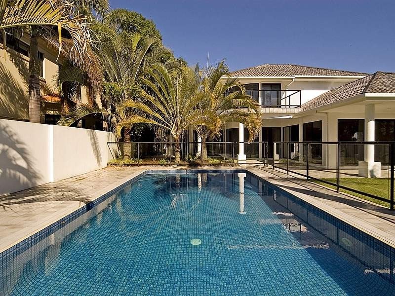 Hope Island QLD 4212