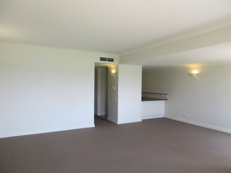 Hope Island QLD 4212