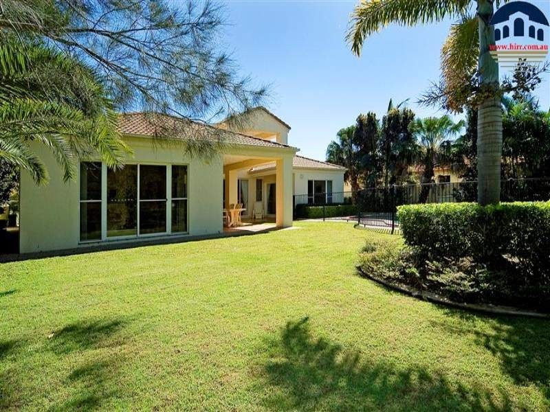 3172 Riverleigh Drive, Hope Island QLD 4212