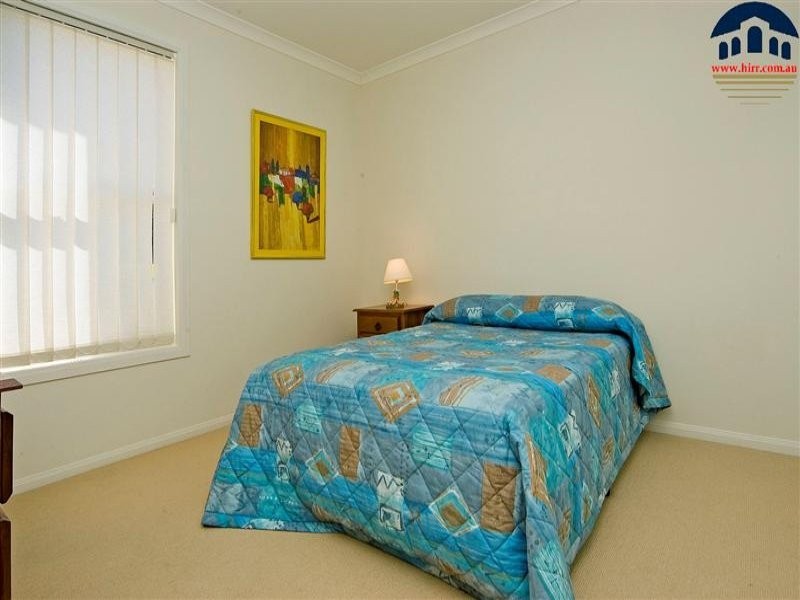 3172 Riverleigh Drive, Hope Island QLD 4212