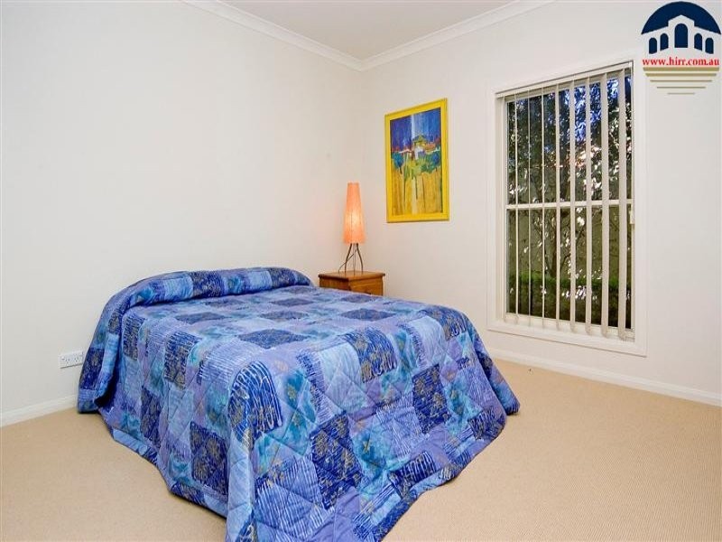 3172 Riverleigh Drive, Hope Island QLD 4212