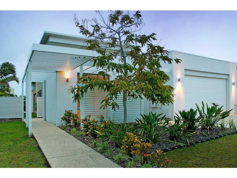 Hope Island QLD 4212