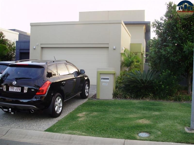 Hope Island QLD 4212