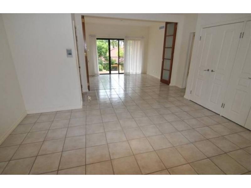 Hope Island QLD 4212