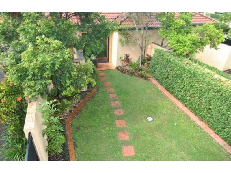 Hope Island QLD 4212